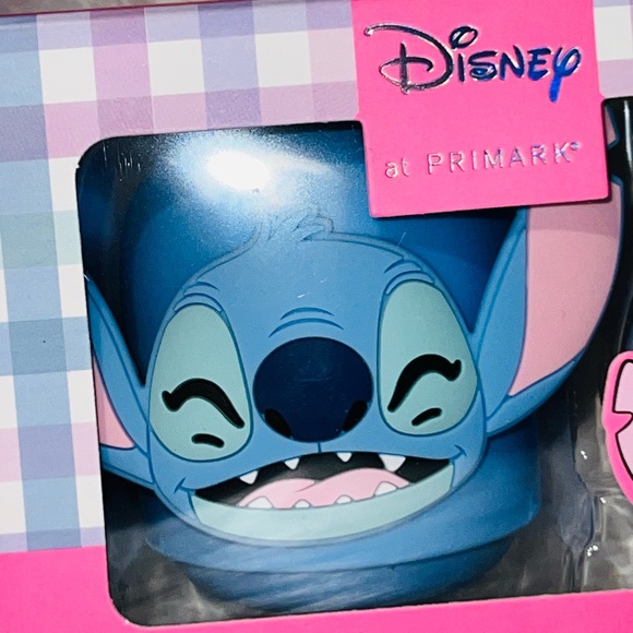 Disney Stitch Beauty Blender w/ Holder - Picture 4 of 4